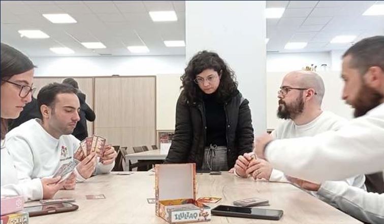 Jugando con PegoleTech